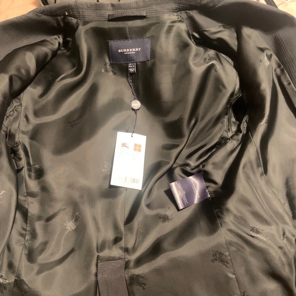 Check embossed jacket